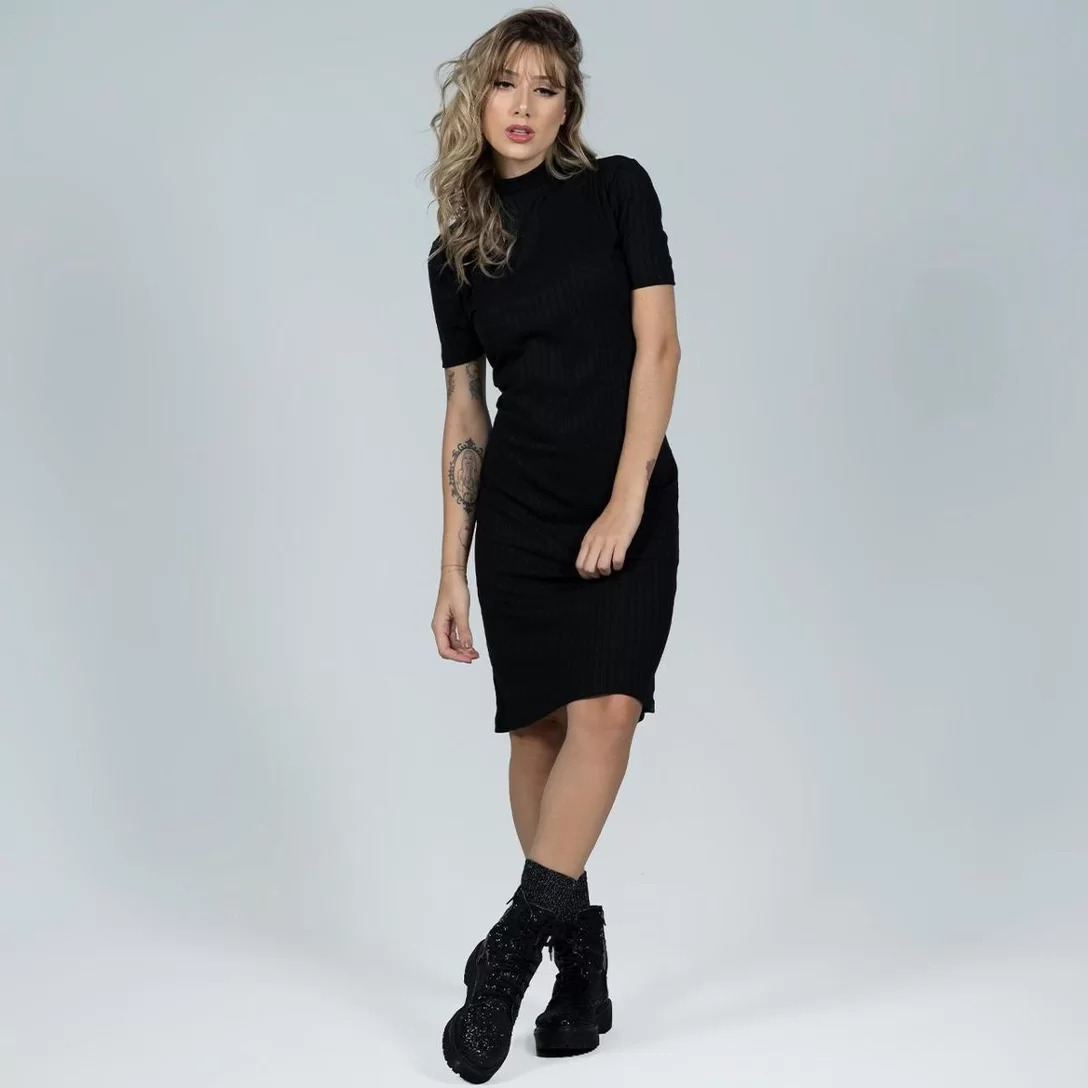 Vestidos Canelado Vekyo Casual Gola Alta Manga Curta Midi Feminino - Cor preto